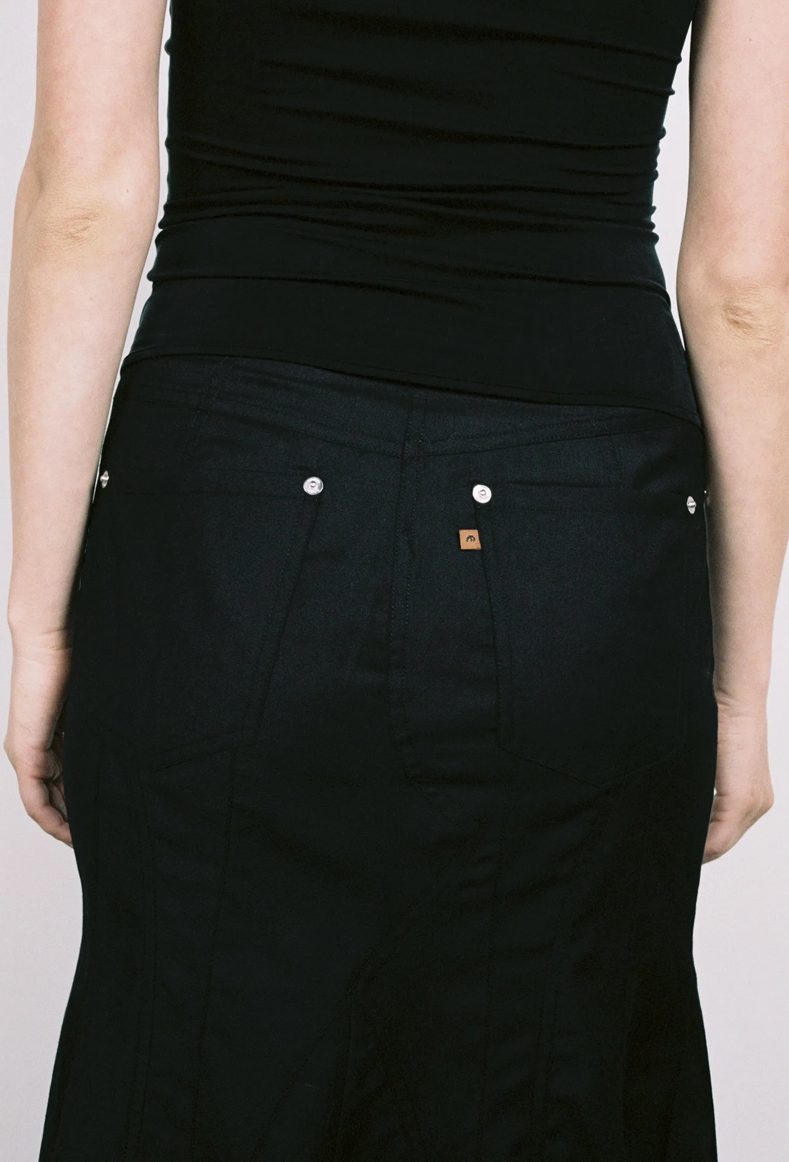 GAUDI SKIRT - BLACK