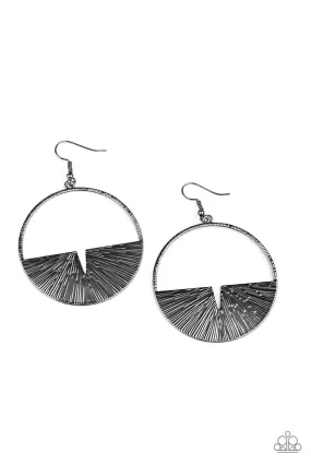 Reimagined Refinement Black-Earrings